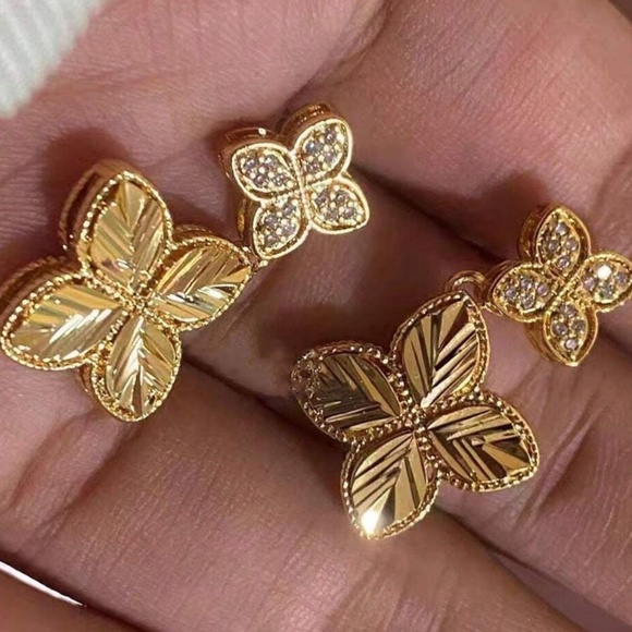 Luxe Rhinestone Clover Drop Earrings - Picture 6 of 6